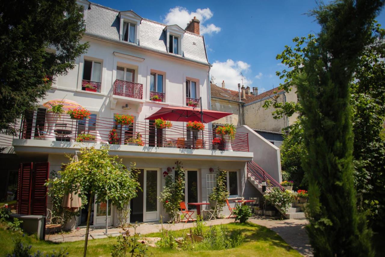 Le Jardin Des Toiles Hotel Triel-sur-Seine Exterior photo